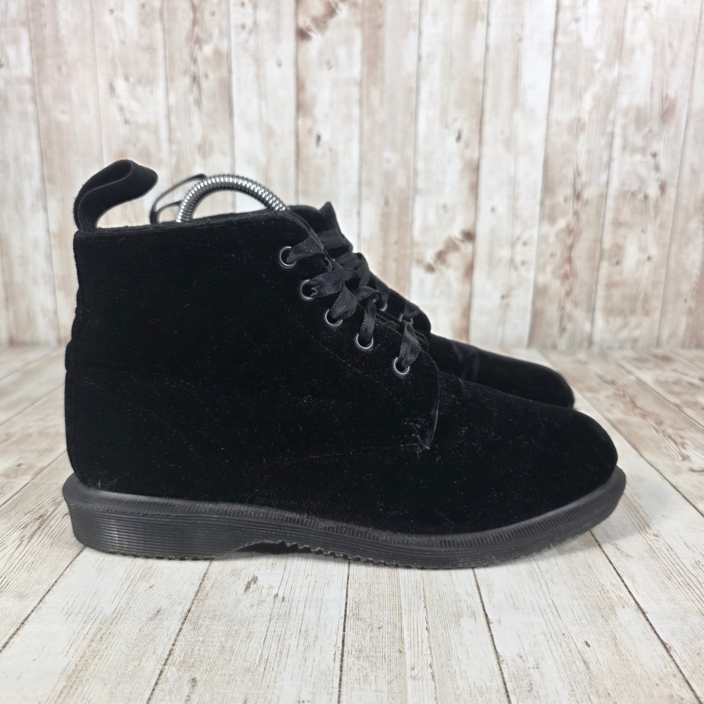 Dr. Martens Lana Velvet Ankle Boots Women's US 7 EU 38 Black Lace Up